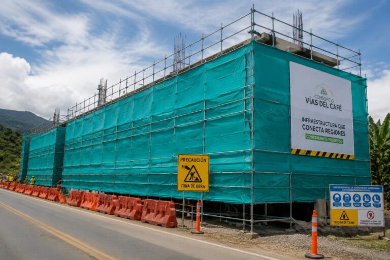How to Source Reliable PVC Tarpaulin Manufacturers for Latin America Infrastructure Projects
